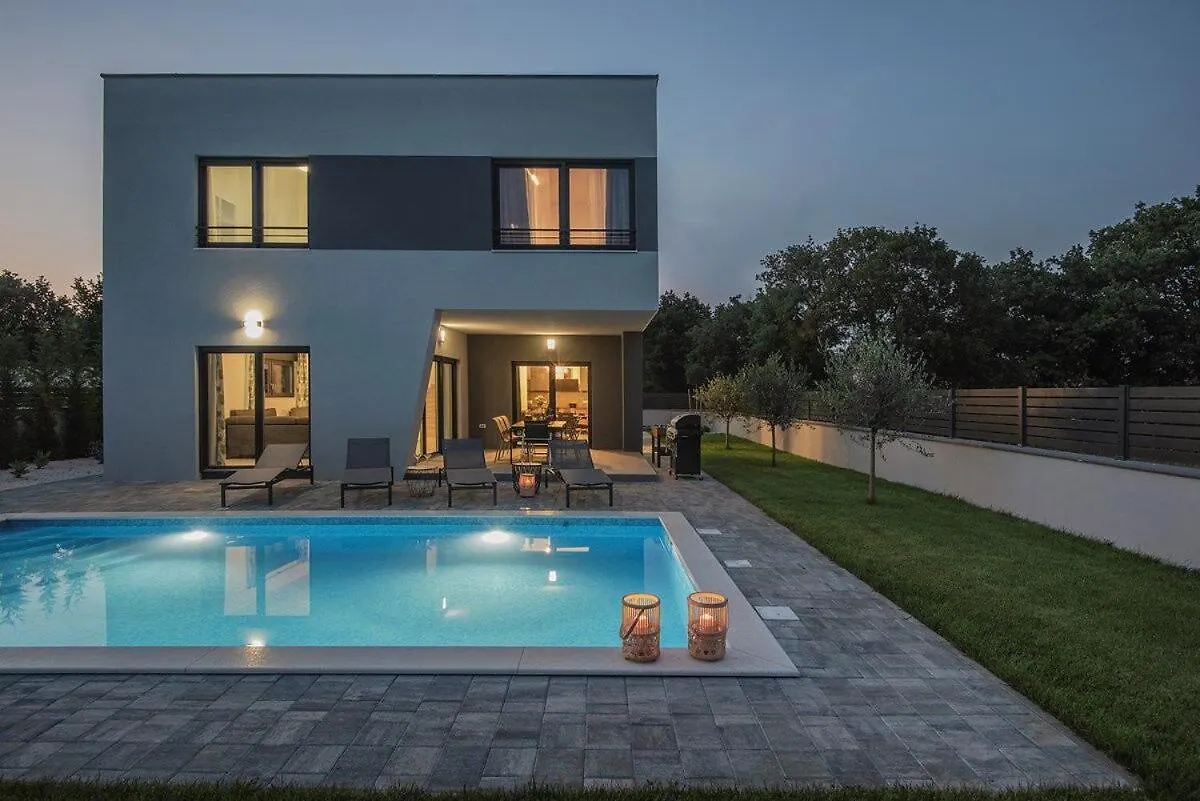 Villa Tika Pula Holiday home