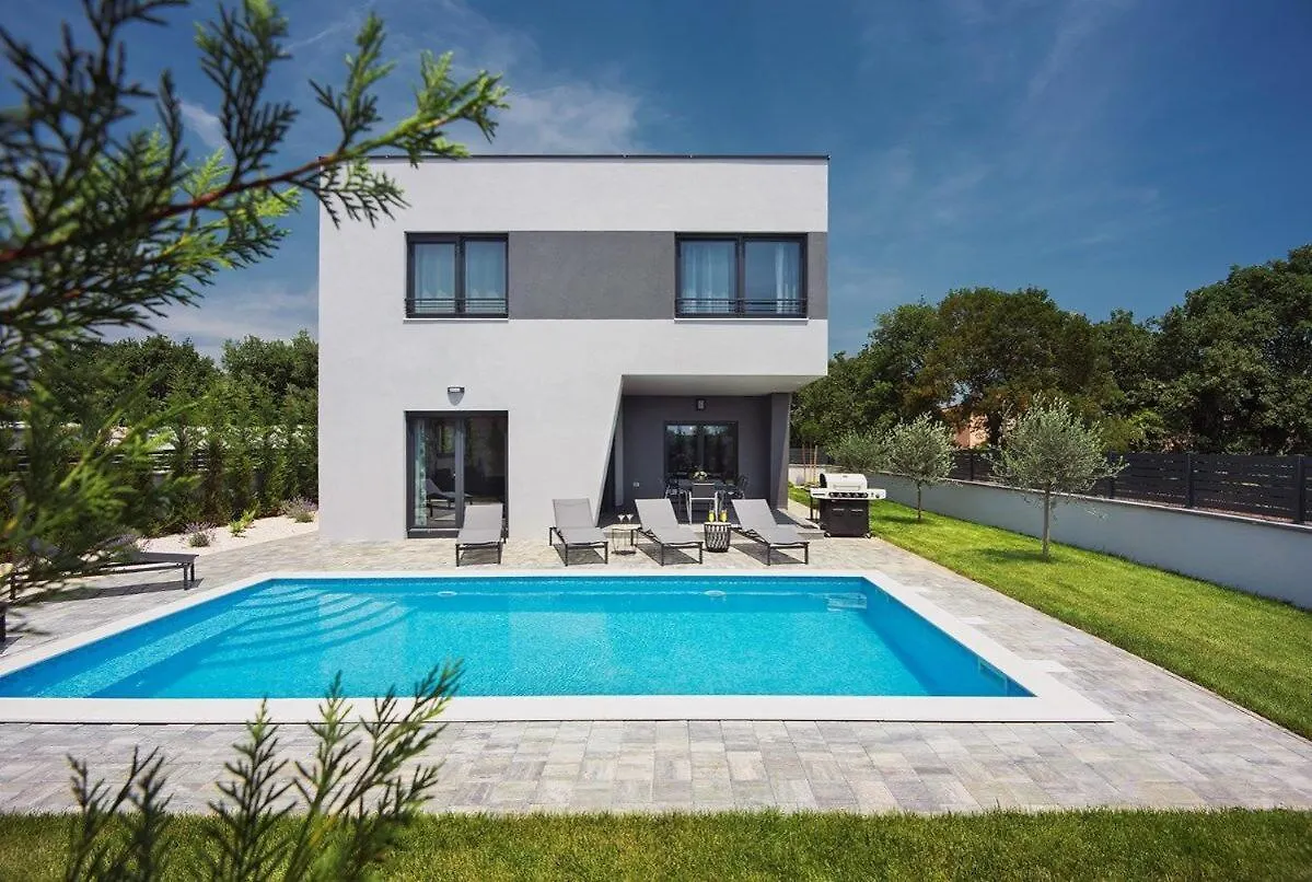 Villa Tika Pula Holiday home