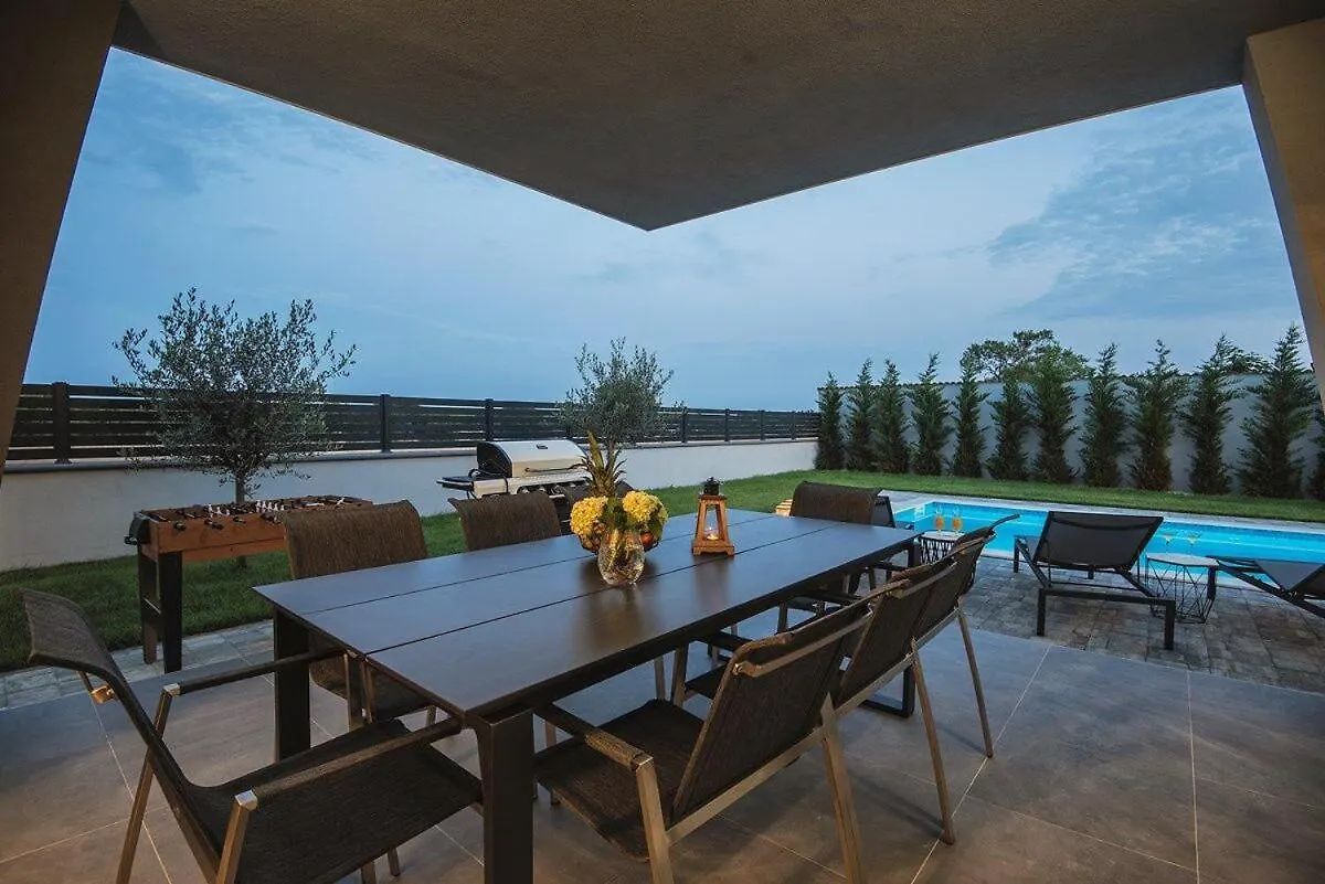 Villa Tika Pula Holiday home